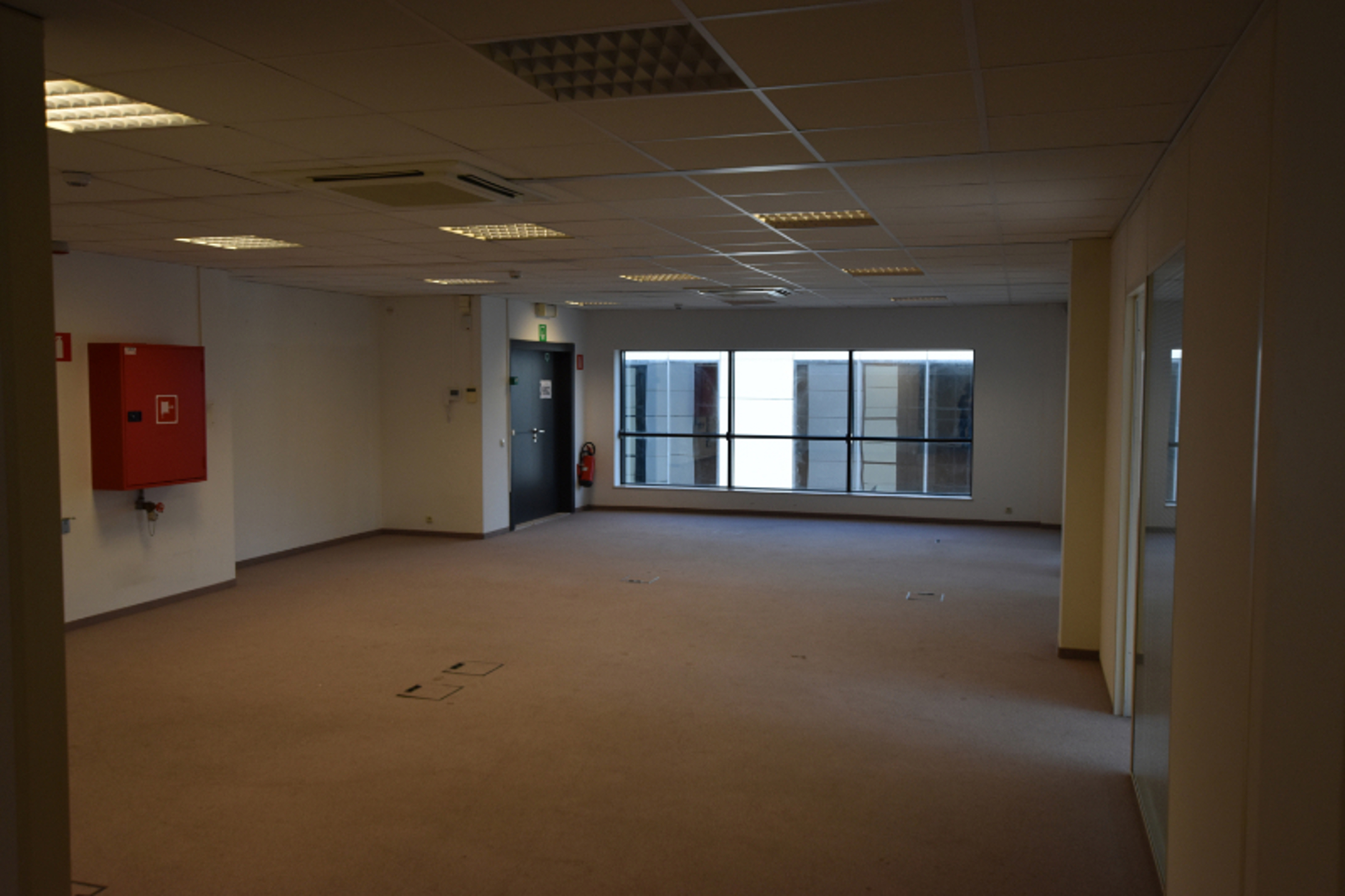 Kantoren te huur van 175m² tot 500m²! - foto 2