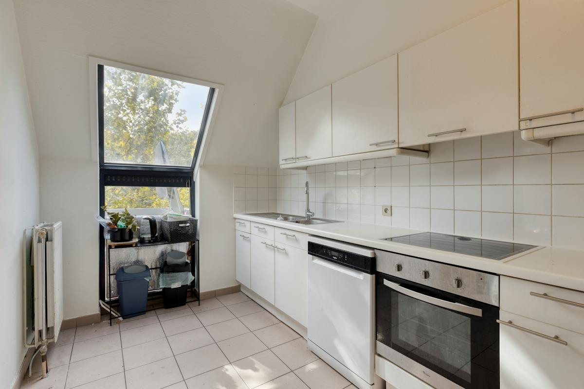 2-slaapkamerappartement met terras en parking in Laken - foto 5