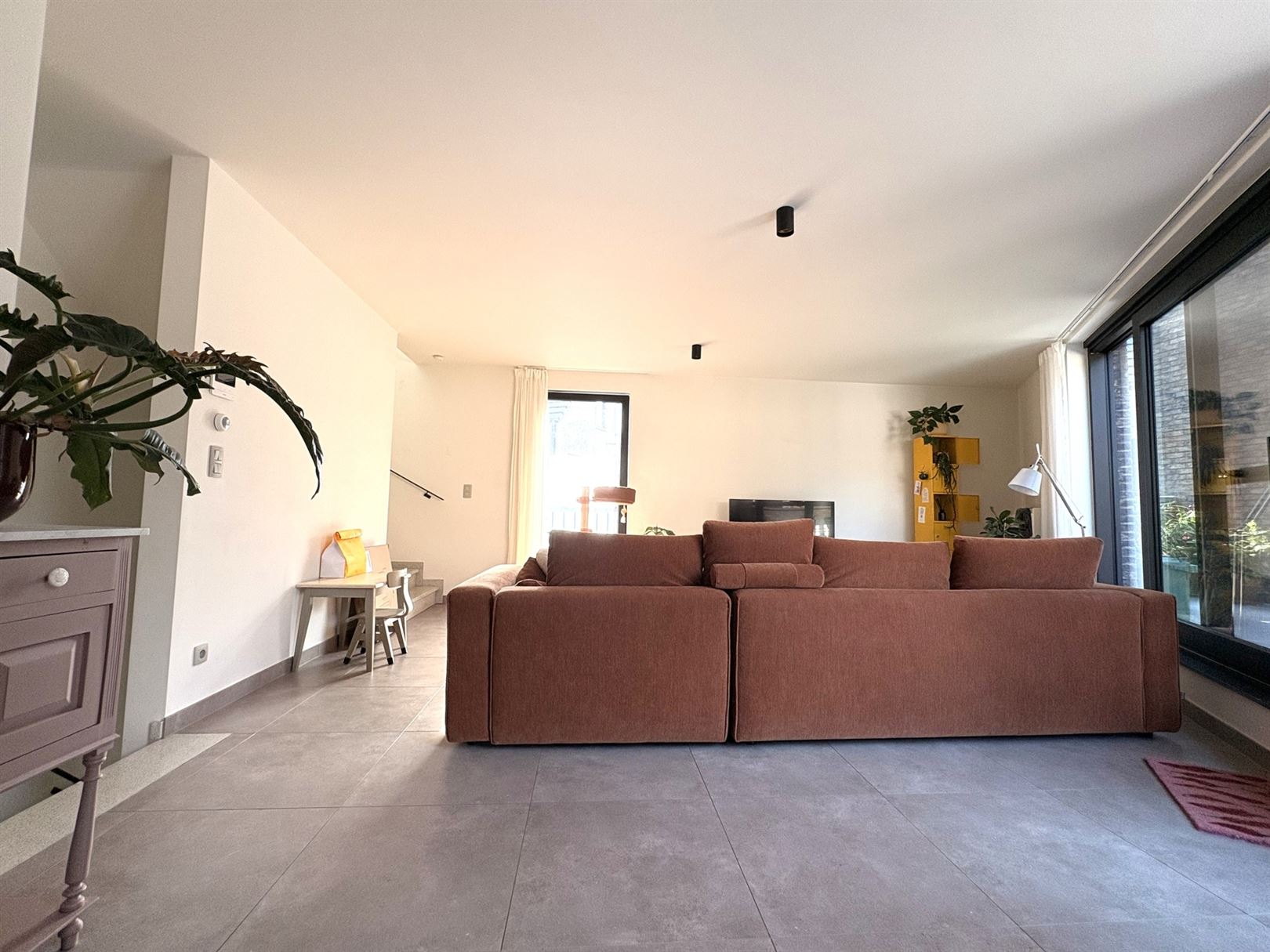 Prachtige nieuwbouw woning half open bebouwing - foto 4
