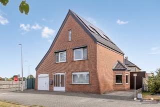 <p><span>This well-maintained and spacious family home, with no less than 228 m² of living space, is situated on a lot of 5 are 25 centiare, near the center of Zonhoven. Thanks to its convenient location, spacious layout, and various renovations, this home offers many advantages.</span></p><p><span> </span></p><p><span>The home was built in 1953 and has been modernized in key areas over the years. For example, in 2015, the roof was replaced and fitted with 16 cm of insulation, new Velux skylights were installed, and the gutters were replaced with zinc ones. Furthermore, the home was equipped with a new Vaillant gas boiler in 2019, cavity wall insulation and 21 solar panels with an inverter in 2022, and, most recently, electric roller shutters in 2024.</span></p><p><span> </span></p><p><span>These investments have helped the home achieve an EPC rating of B, making it not only spacious and comfortable but also highly energy-efficient.</span></p><p><span> </span></p><p><span>Upon entering, you are welcomed into a pleasant entryway. From here, you reach the spacious living area, which enjoys a pleasant flow of natural light thanks to the large windows. The cozy sitting area serves as a lovely central gathering space for the whole family.</span></p><p><span> </span></p><p><span>The ground floor also features a kitchen, a practical storage/laundry room, a separate toilet, and a spacious in-home garage. This garage not only accommodates a car but also provides additional storage space.</span></p><p><span> </span></p><p><span>The first floor features three bedrooms and a bathroom. The bathroom provides access to the spacious attic. This space offers interesting possibilities for expansion and, with the necessary renovations, can be converted into one or two additional bedrooms, a hobby room, an office, or a multipurpose space.</span></p><p><span> </span></p><p><span>This home also has a lot to offer outdoors. The spacious and fully fenced yard is ideal for families, children, and pets and offers the necessary privacy. In addition, parking is available alongside the house.</span></p><p><span> </span></p><p><span>Numerous renovations and energy-efficient features</span></p><p><span>Living area: 228 m² according to the EPC</span></p><p><span>Lot size: 5 are 25 centiare</span></p><p><span>Year built: 1953</span></p><p><span>Renovations: 2015  2019  2022</span></p><p><span>EPC rating: B</span></p><p><span>New roof</span></p><p><span>16 cm of roof insulation</span></p><p><span>New Velux skylights</span></p><p><span>Zinc gutters (2015)</span></p><p><span>Cavity wall insulation</span></p><p><span>New Vaillant gas boiler (2019)</span></p><p><span>21 solar panels + inverter (2022)</span></p><p><span>Electric roller shutters (2024)</span></p><p><span>3 bedrooms</span></p><p><span>Spacious attic with potential for 1 to 2 additional bedrooms</span></p><p><span>Spacious in-house garage</span></p><p><span>Parking available next to the house</span></p><p><span>Fully fenced yard</span></p><p><span>Asbestos-safe</span></p><p><span>Electrical system up to code</span></p><p><span>Ideal location</span></p><p><span> </span></p><p><span>The home is located near the center of Zonhoven, making shops, schools, and other daily amenities easily accessible. The location is also attractive for commuters thanks to the quick connection to the E314, Hasselt, and Houthalen.</span></p><p><span> </span></p><p><span>EPC: B</span></p><p><span>EPC unique code: 20260818-0003932016-RES-1</span></p><p><span> </span></p><p><span>A spacious and well-maintained family home with 228 m² of living space, a beautiful garden, an in-home garage, three bedrooms, and plenty of potential in the attic. Thanks to the renovations and energy-efficiency upgrades already completed, this home is ready for the future.</span></p><p><span> </span></p><p><span>Interested? For more information or to schedule a viewing, please don’t hesitate to contact us at 011 199 991 or info@janssenenjanssen.be.</span></p>