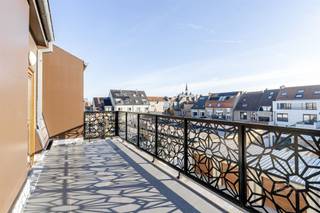 Appartement moderne en duplex avec 4 chambres et 2 salles de bains au cœur de Nieuwpoort...