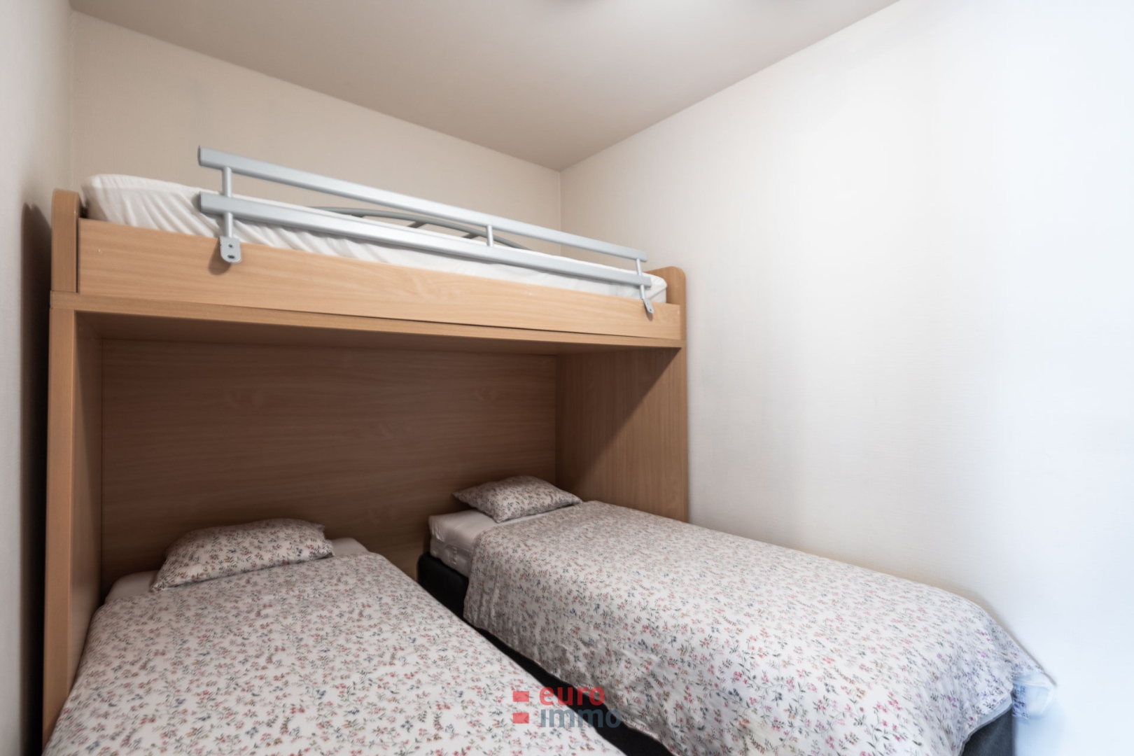 Gelijkvloerse studio met ruim terras. - foto 5