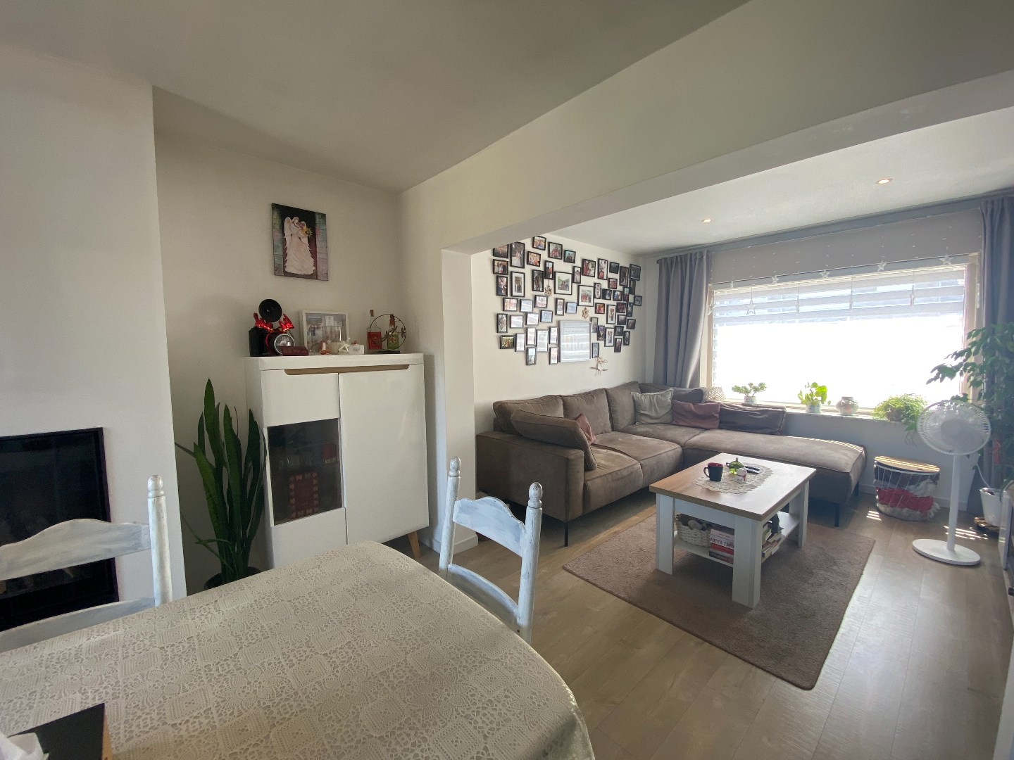 Rustig gelegen gezinswoning met tuin en garage uitweg achteraan! - foto 4