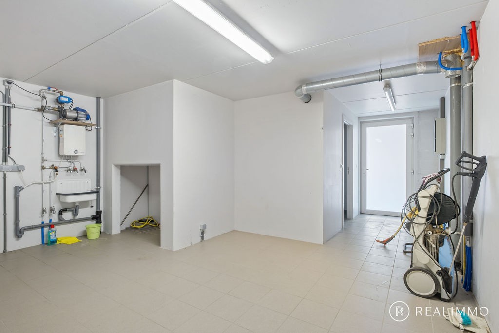Recente halfopen bebouwing met 3 slaapkamers - foto 4