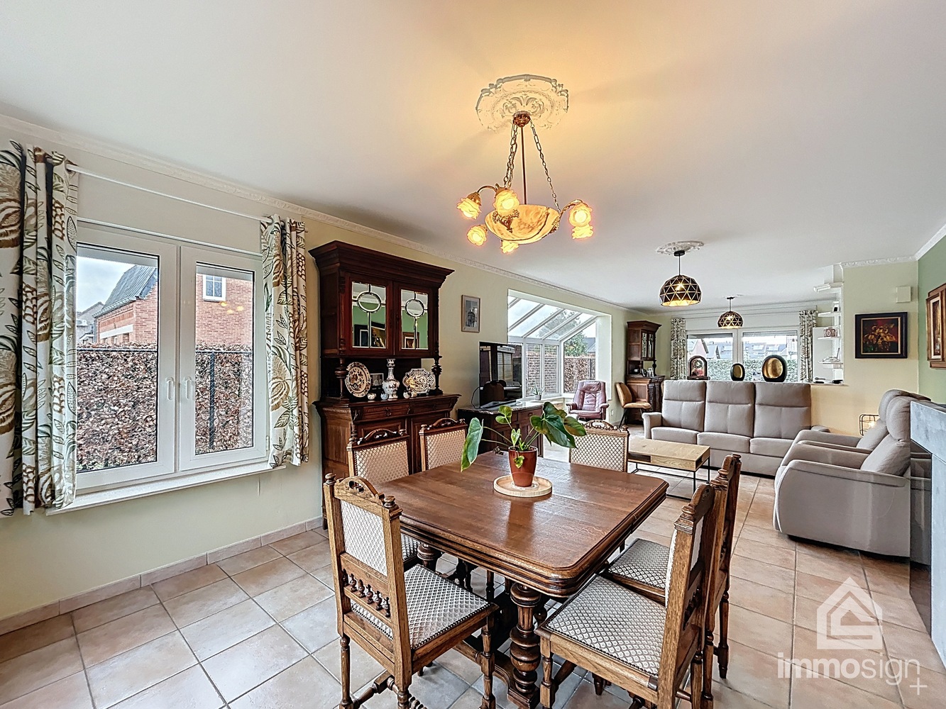 Instapklare laagbouwwoning met 2 (mgl. 3) slaapkamers en dubbele garage op een perceel van 718 m² - foto 5