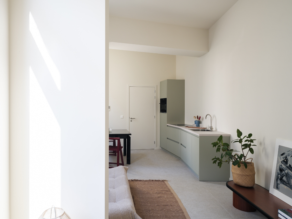 Kwaliteitsvol gerenoveerd appartement nabij de Coupure en het Sint-Elisabeth Begijnhof - photo 4