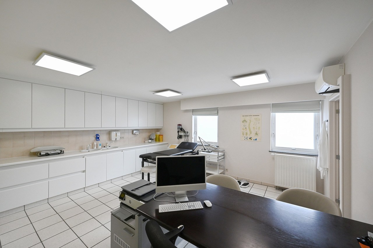 Commercial for rent in Duffel - photo 5