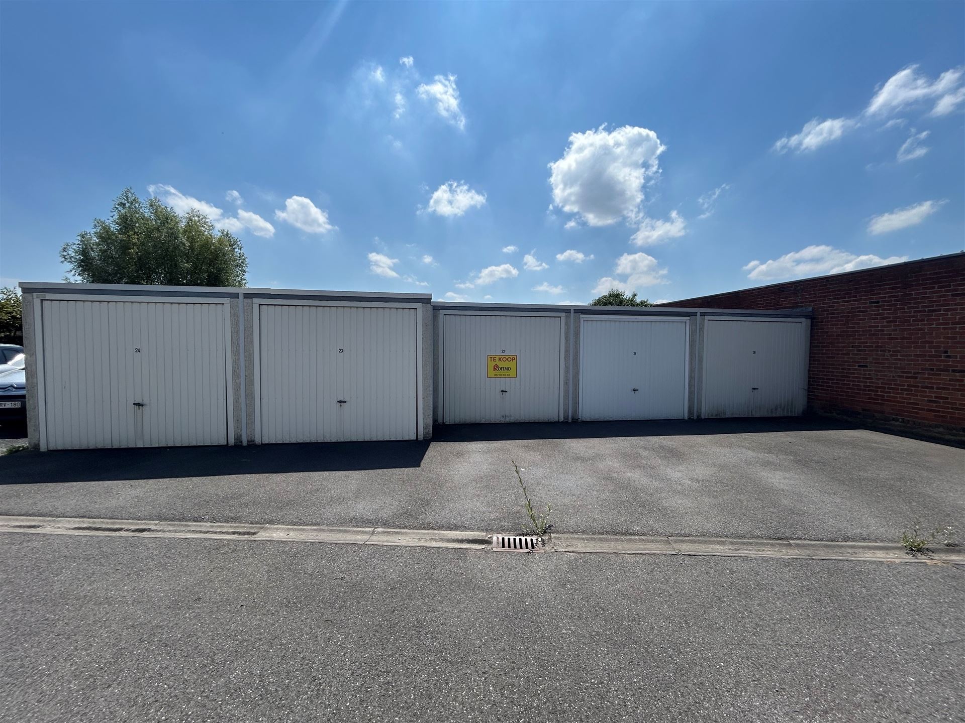 Garage - foto 1