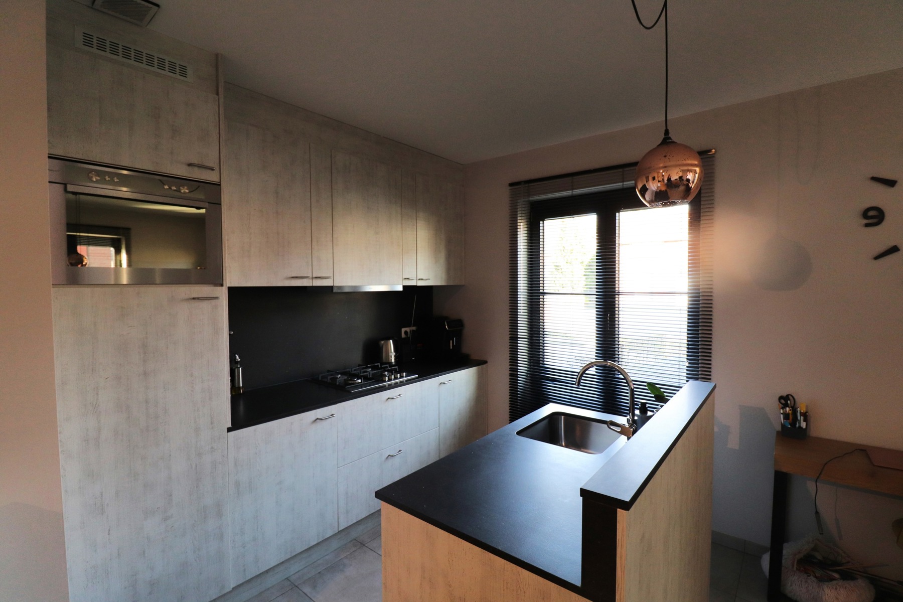 Energiezuinig gelijkvloers appartement met 2 slaapkamers, autostaanplaats en kelderberging. - foto 4