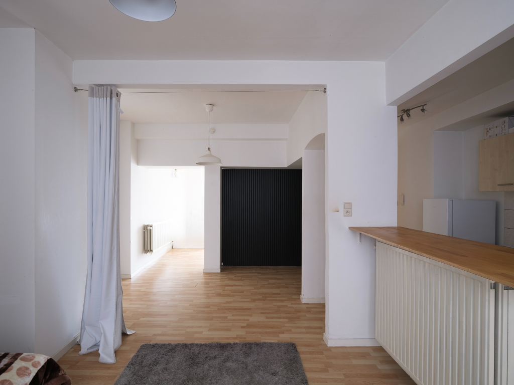 Opbrengsteigendom bestaande uit verschillende studio's en éénslaapkamer­appartementen in het centrum van Gent. - foto 2