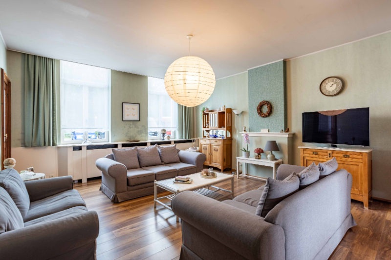 Te koop: Karaktervol voormalig gemeentehuis in hartje Horebeke - photo 4