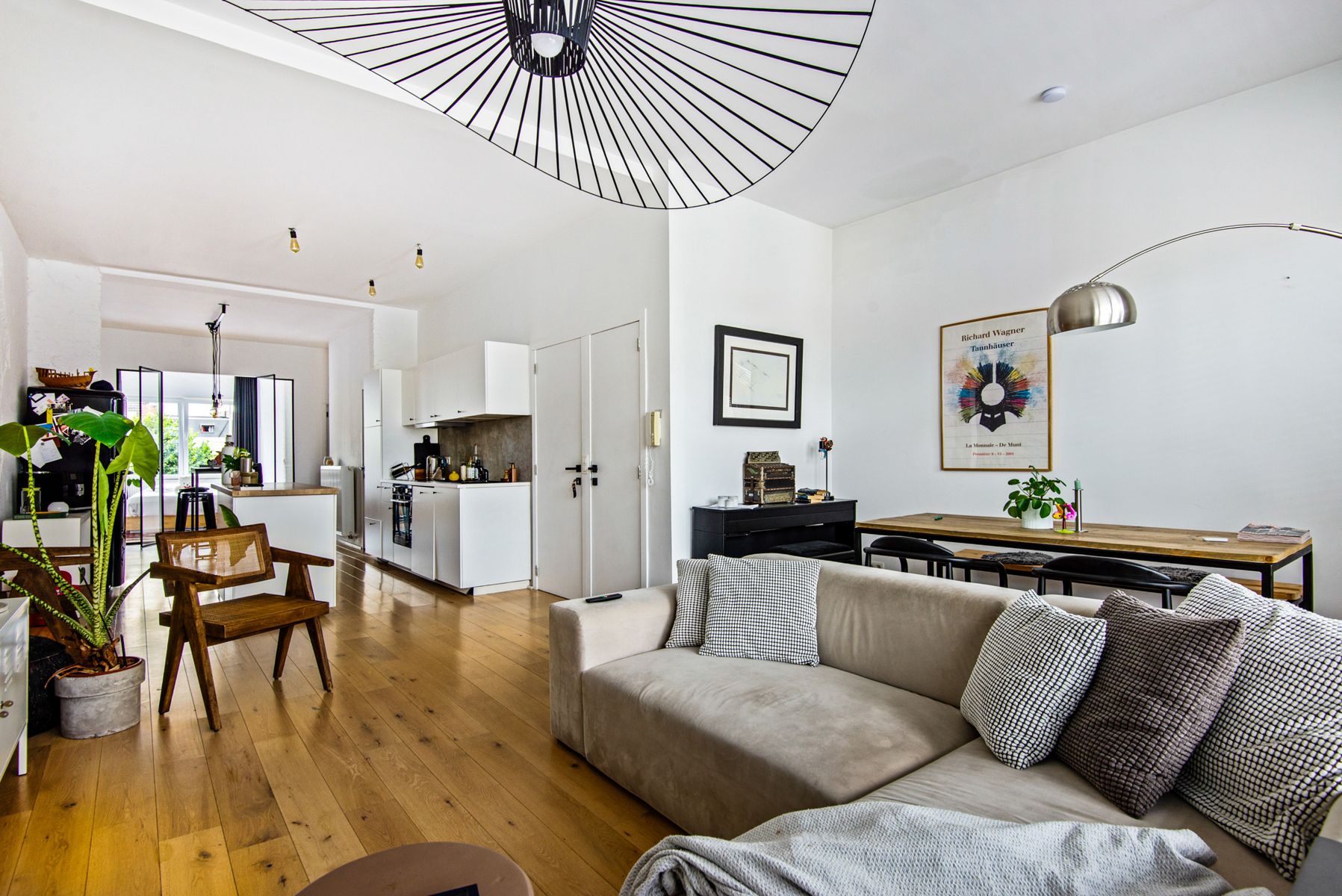 Ruim en luxueus appartement met 2 kamers - foto 5