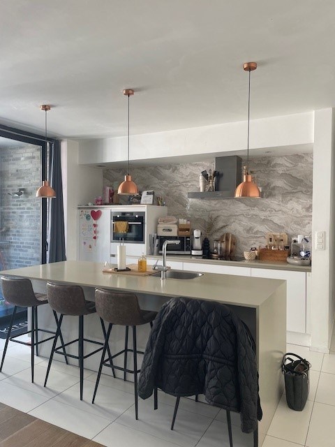 Mooi appartement Res De Roos met luxe afwerking, 2 slaapkamers en groot terras. - foto 4