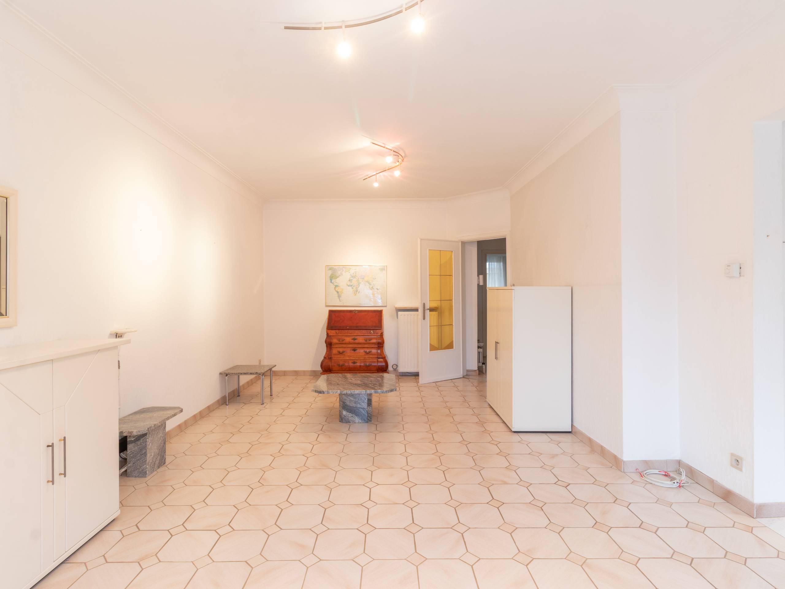 Gezellig gelijkvloers appartement met tuin in Wilrijk! - foto 3