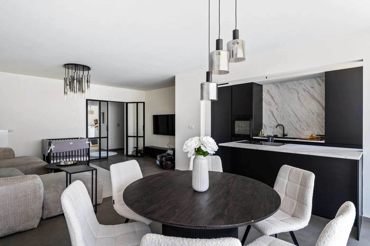 Hoogwaardig gerenoveerd appartement in Deurne! - foto 5
