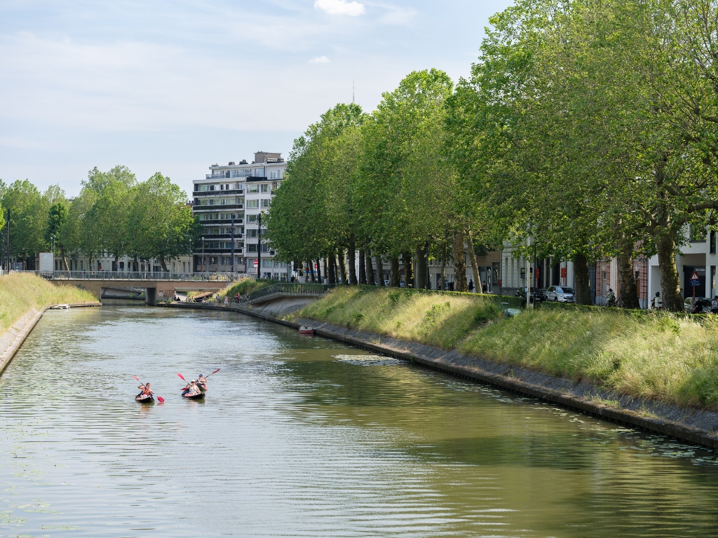 Omgeving Coupure - Hoogwaardig gerenoveerde stadswoning met 3 slaapkamers en zonneterras - photo 5