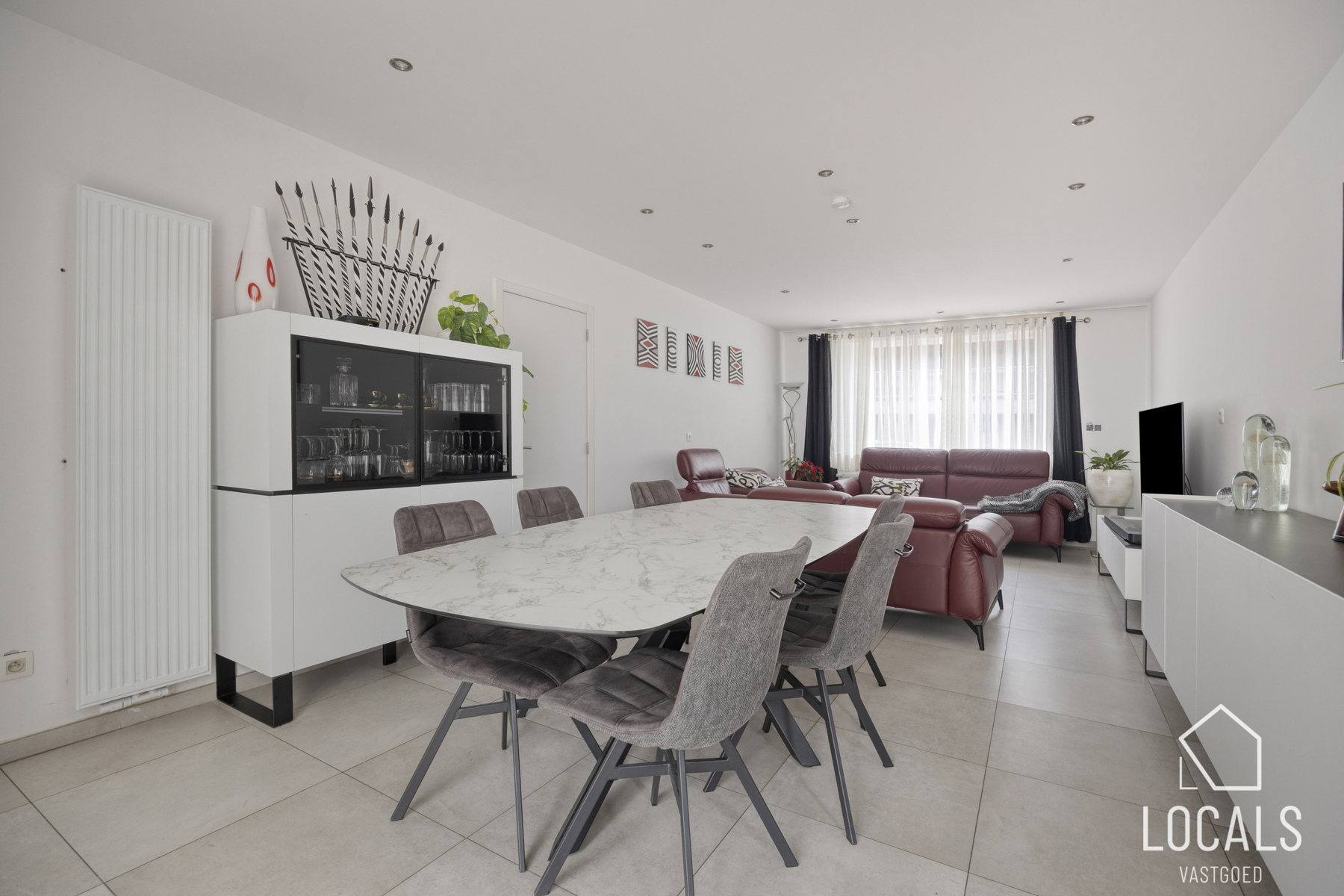 Instapklare woning met 5 slaapk., 3 badkamers en tuin - foto 5
