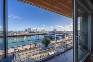 MOOI EN RUIM APPARTEMENT MET ZICHT OP DE JACHTHAVEN VAN OOSTENDEOp een topligging aan de Visserskaai 41, met een prachtig uitzicht op de jachthaven...