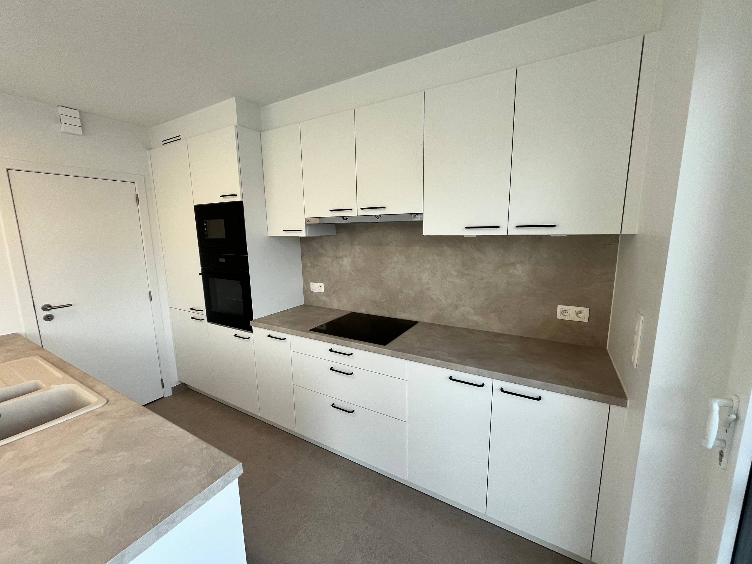 Moderne nieuwbouwwoning voorzien van 3 slaapkamers en carport - foto 4