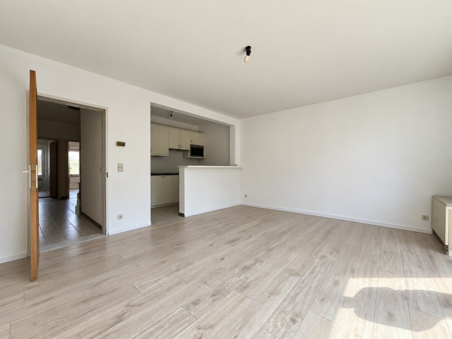 Instapklaar 2-slpk appartement nabij centrum Brasschaat - foto 4