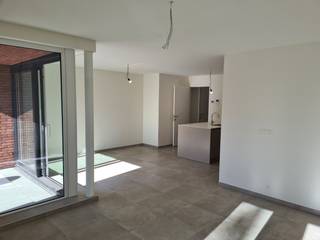 Nieuwbouwappartement te huur in de residentie Maxim in het hartje van Oostduinkerke Dorp .Dit appartement , gelegen op de 1e verdieping van het...