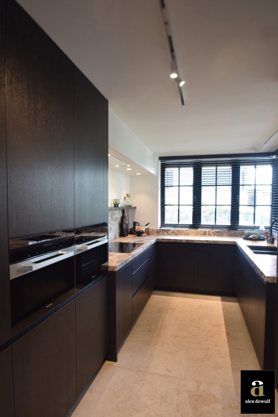 Alleenstaande villa gelegen in een groene omgeving, aan de rand van het Zoute. - foto 5