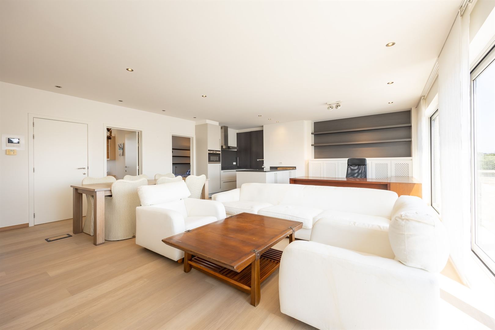 Penthouse met huge terassen in hartje Brasschaat - foto 5