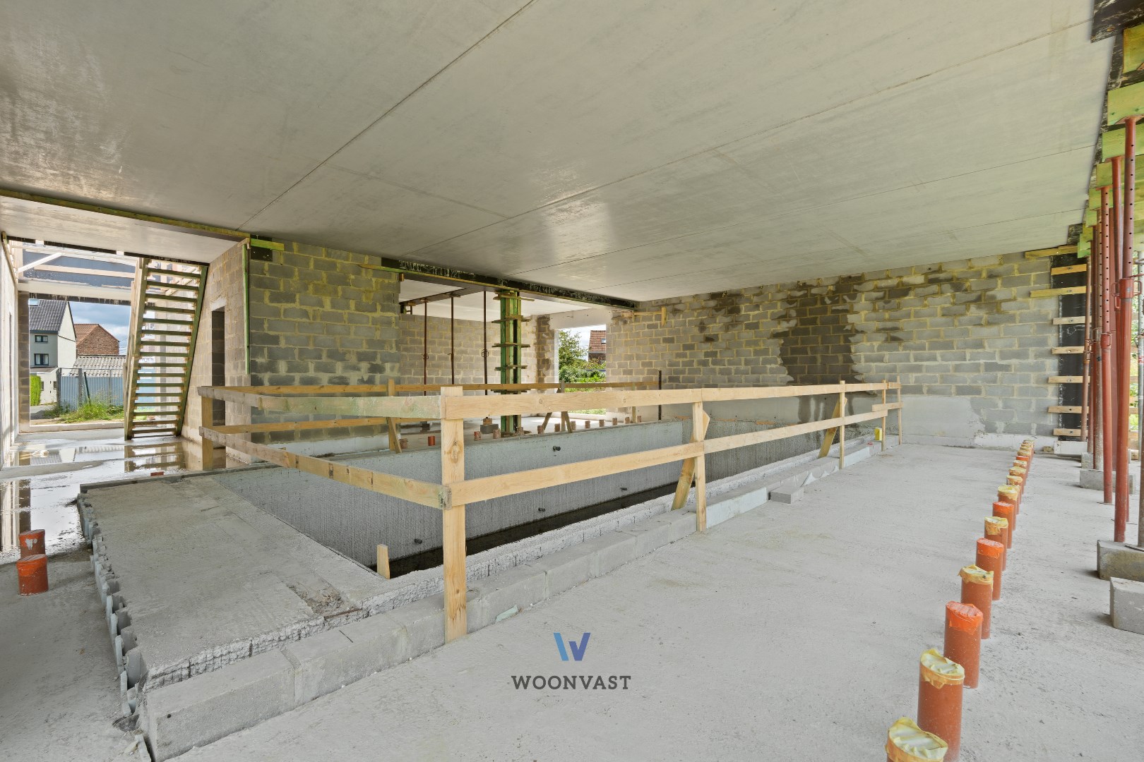 Moderne ruwbouwvilla op royaal perceel met binnenzwembad - foto 4