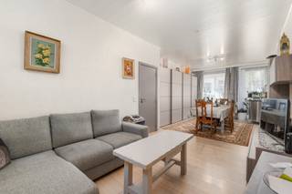 De Panne: 2-slaapkamer gelijkvloers appartement met koer! Dit 2-slaapkamer gelijkvloers appartement bevindt zich in de residentiële Brouwersstraat,...