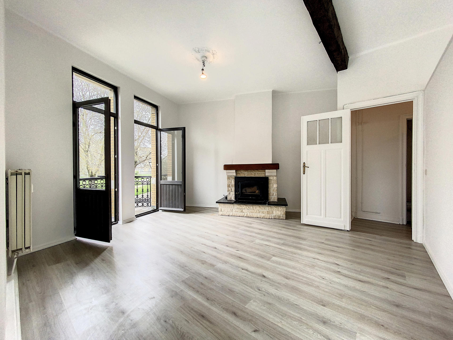 Apartment for rent in Schaerbeek with 1 bedroom - photo 1