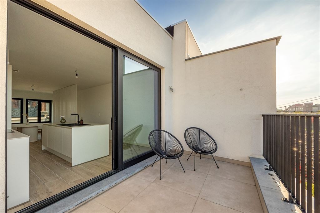 Unieke, energiezuinige woning met dakterras - foto 3