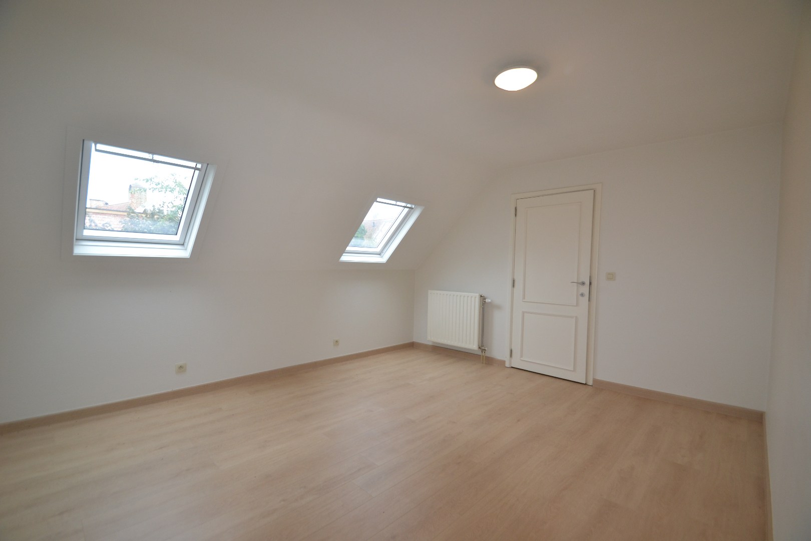 Maison à louer à Louvain avec 3 chambres - photo 3