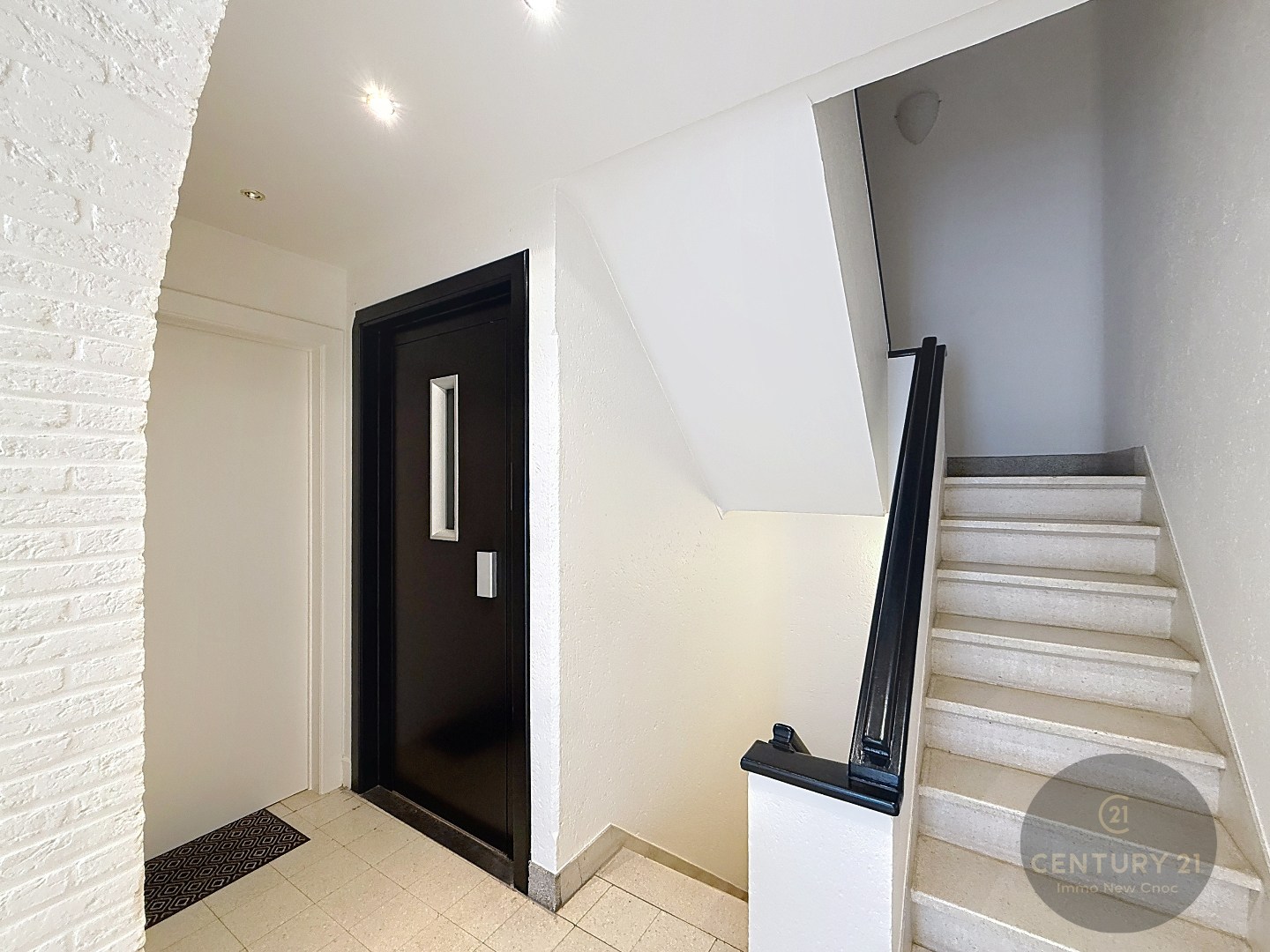 kelderappartement met RUIM terras vlak aan zee - foto 2