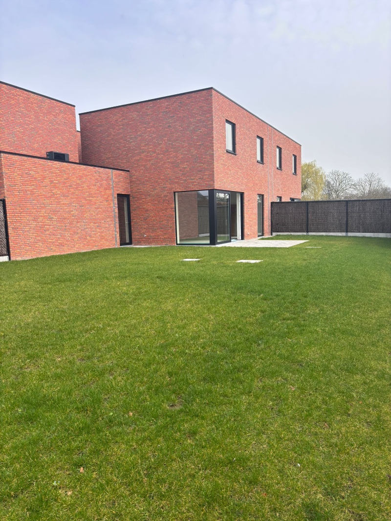 Energiezuinige parkwoning met zuidwestgerichte tuin - Wevelgem - foto 4