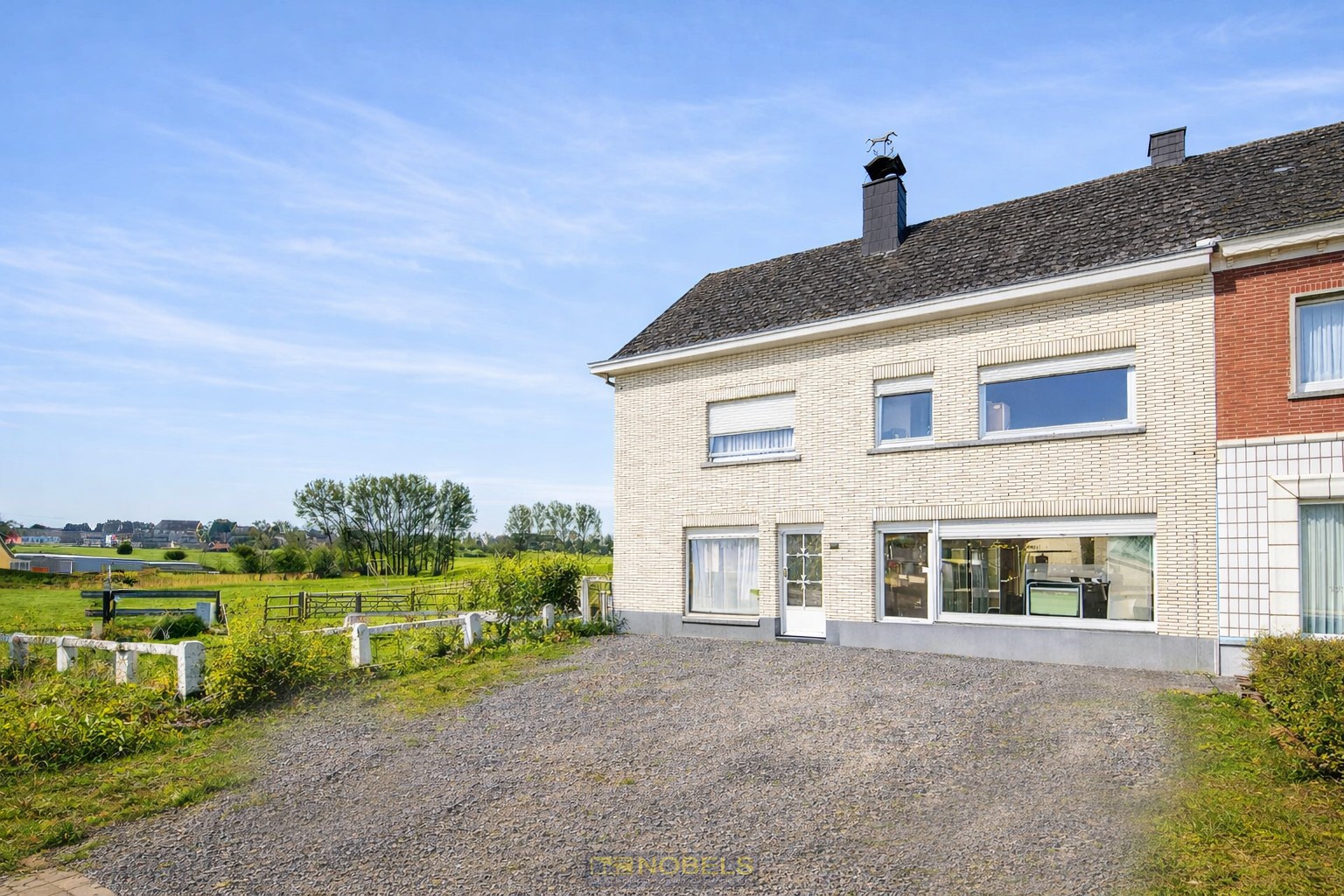 Te koop, polyvalent handelshuis met woonst en garage te Brakel - foto 1