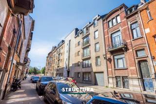 À vendre – Appartement de 2 chambres prêt à emménager au cœur de Laeken.Situé au 10, rue Verhoeven à 1020 Laeken, ce magnifique appartement...