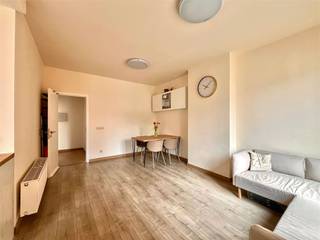 Dit instapklaar en verzorgd 2-slaapkamerappartement is gelegen op een uitstekende locatie in het bruisende Antwerpen. Het appartement werd...