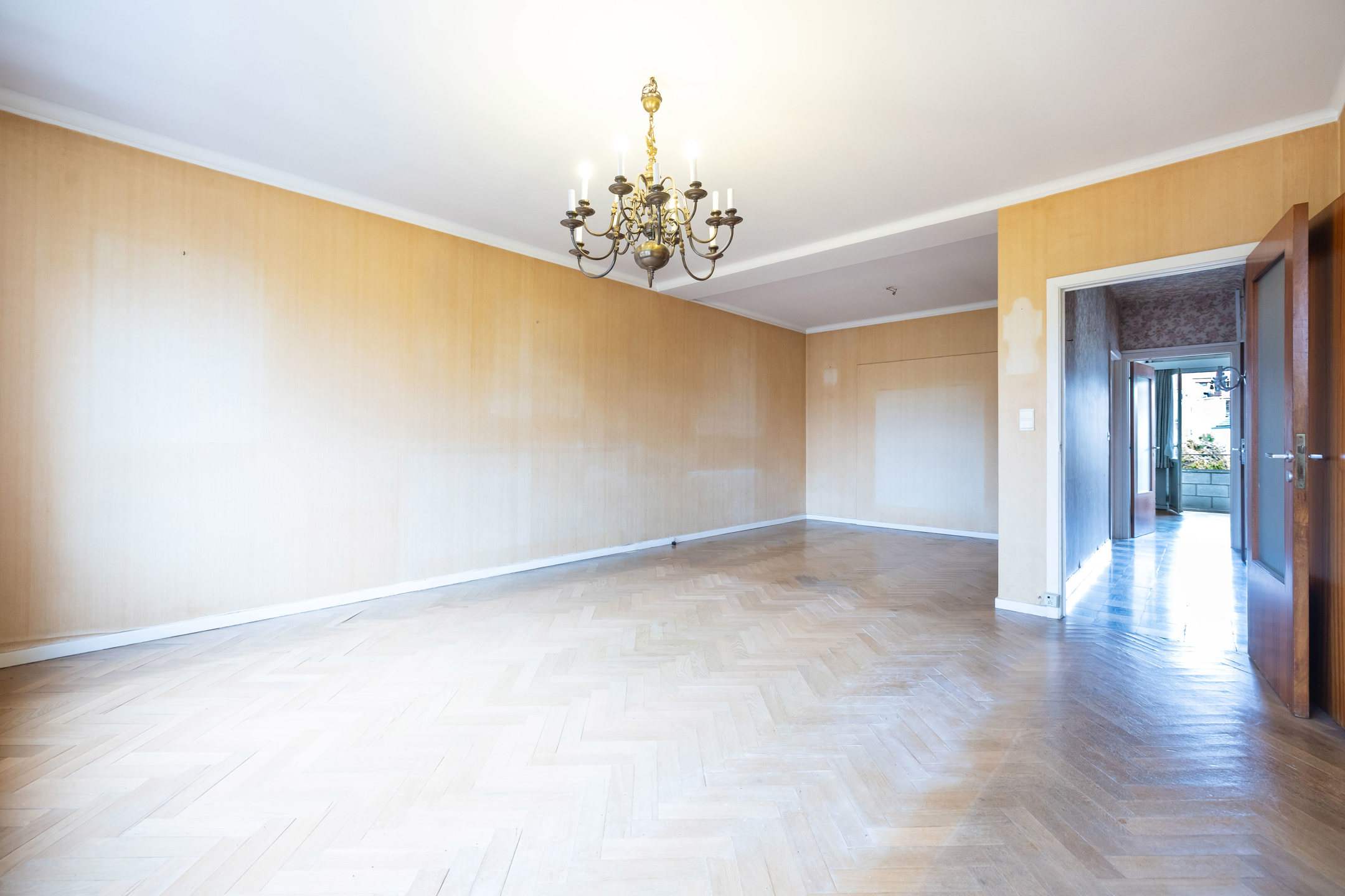 Apartment for sale in Schaerbeek with 2 bedrooms - photo 2