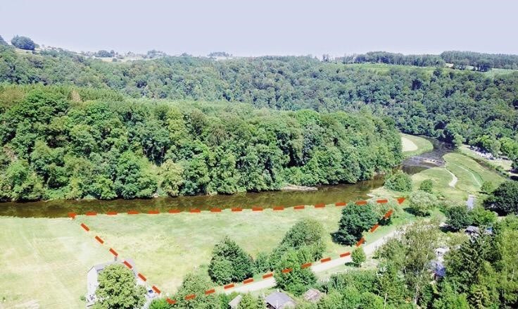 Uniek gelegen bouwgrond met bouwvergunning in de Ardennen! - foto 2