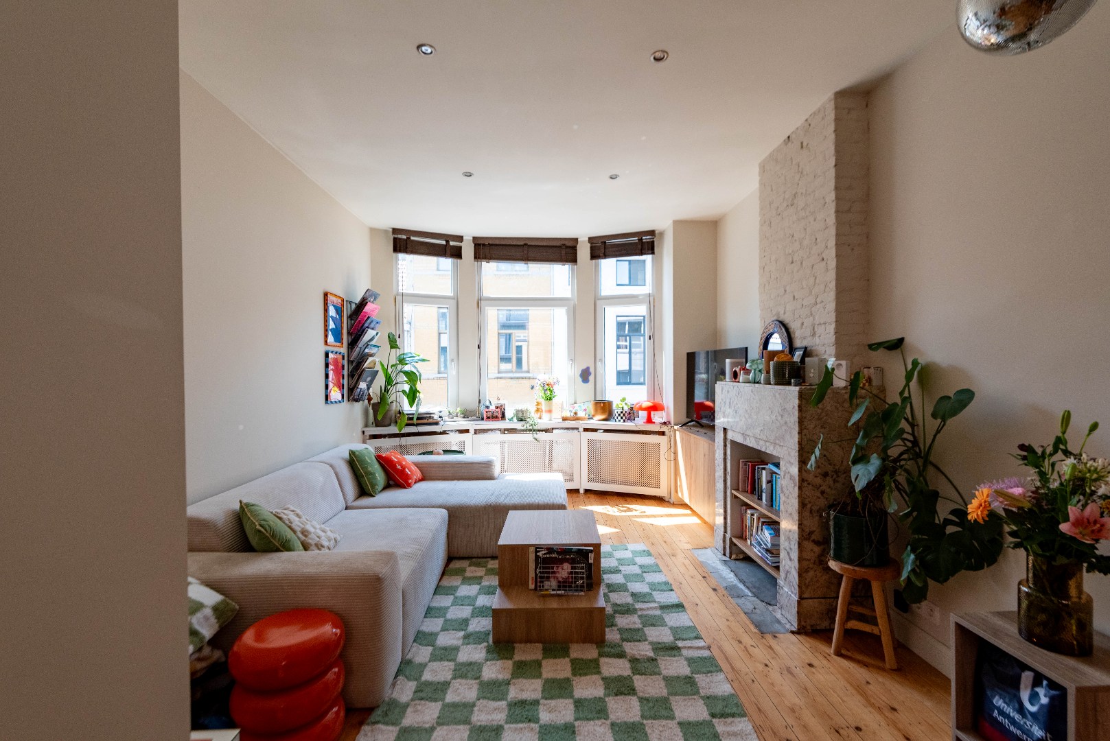 Charmante en veelzijdige woning met studio, 2 slaapkamers - foto 2