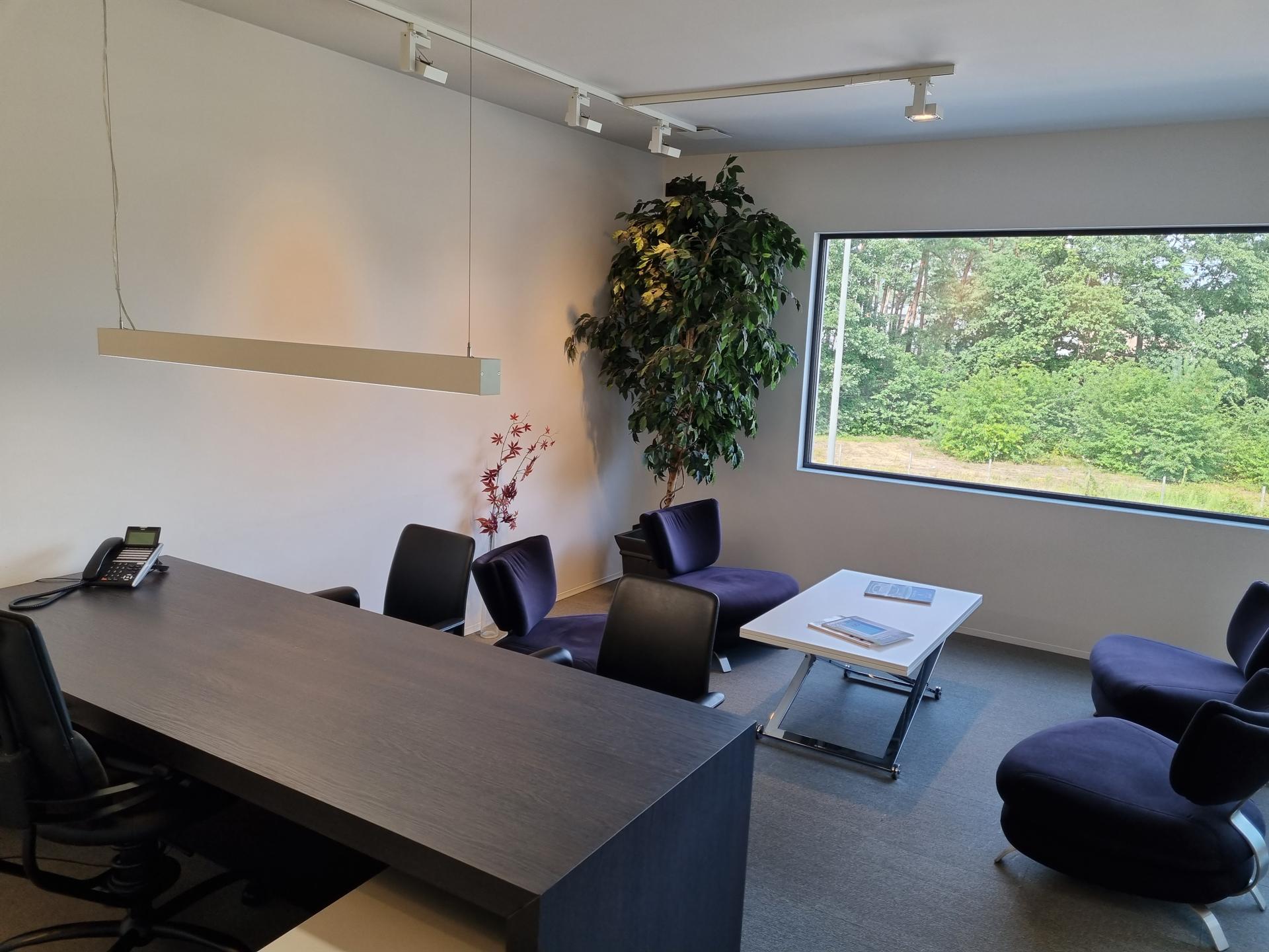 Te huur: modern kantoor vlakbij de E314 - foto 5