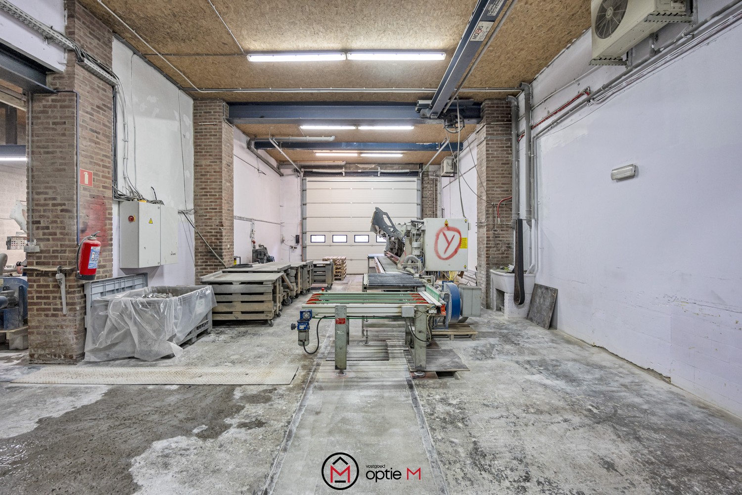 Commercial for sale in Bilzen - photo 1