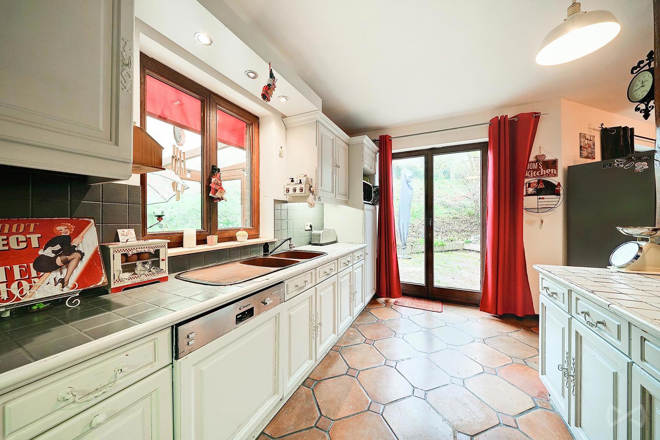 Huis te koop in Hoei met 4 slaapkamers - foto 4