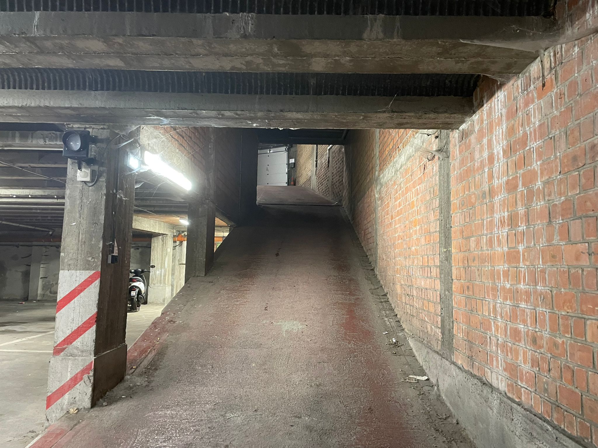 Staanplaats te huur aan het Raghenoplein in Mechelen - foto 3