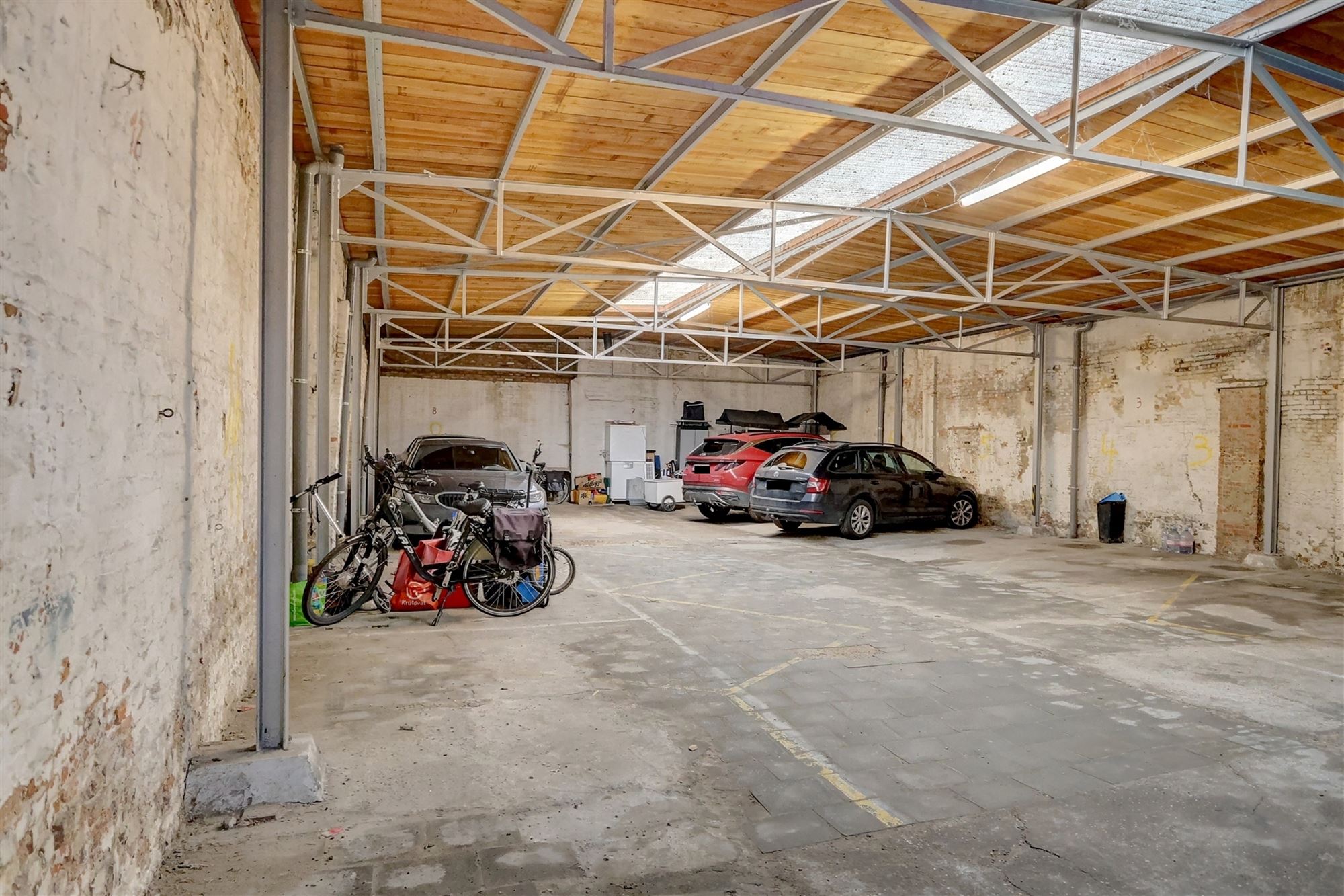 Emplacement intérieur - photo 3