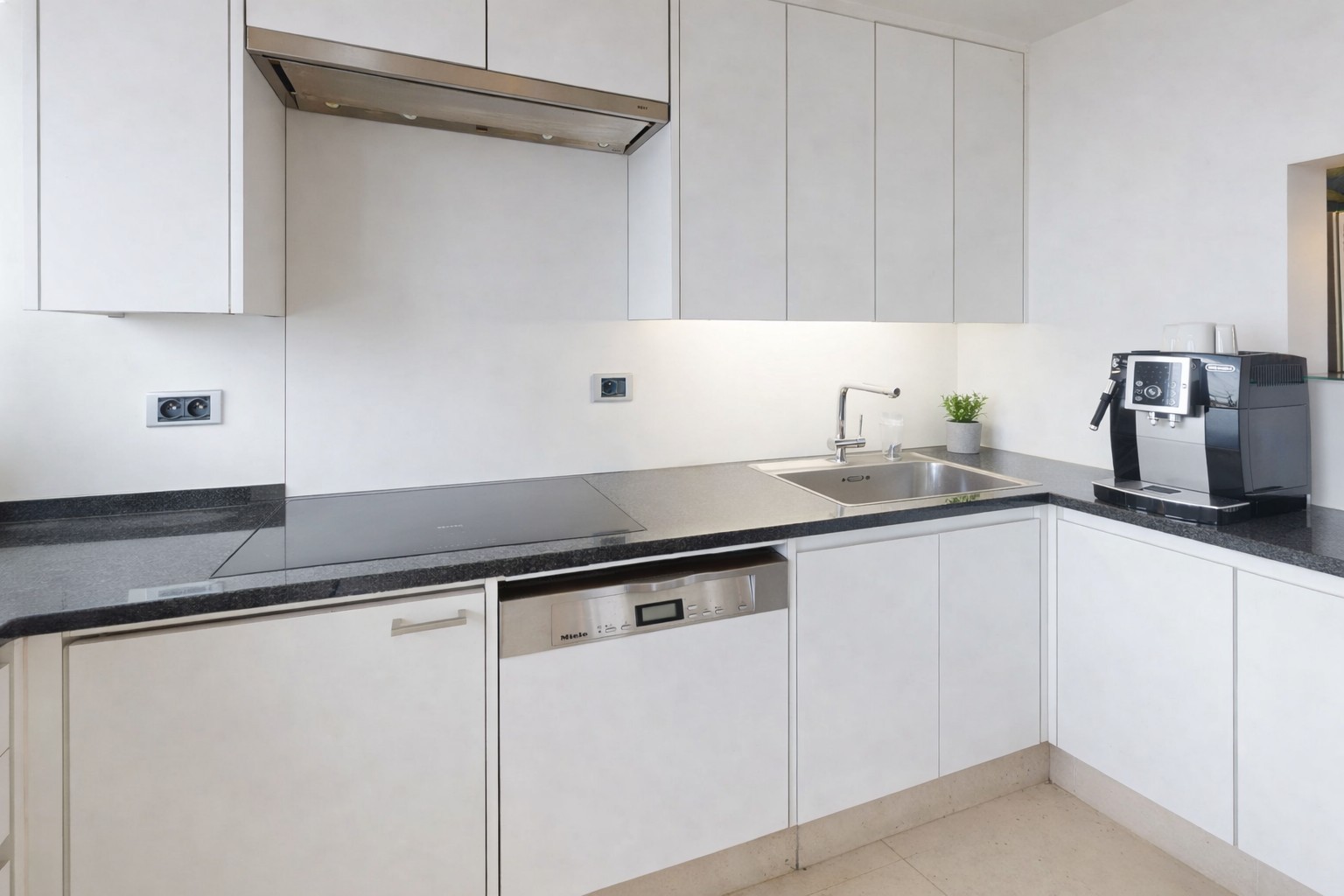 Appartement te koop in Heist-Aan-Zee met 2 slaapkamers - foto 3