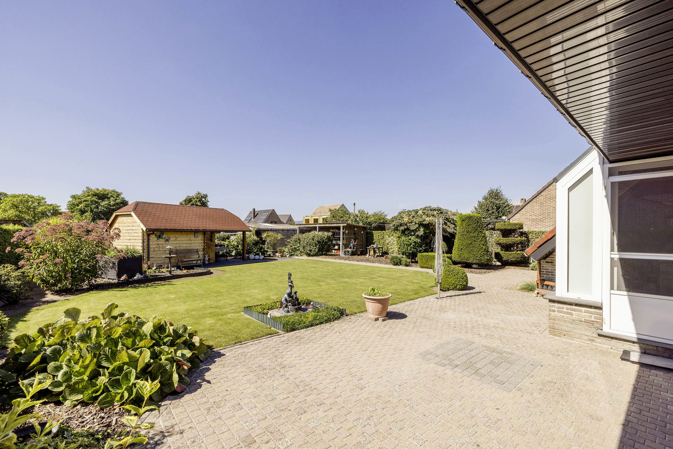 Instapklare, rustig gelegen woning op perceel van 756 m²! - foto 2