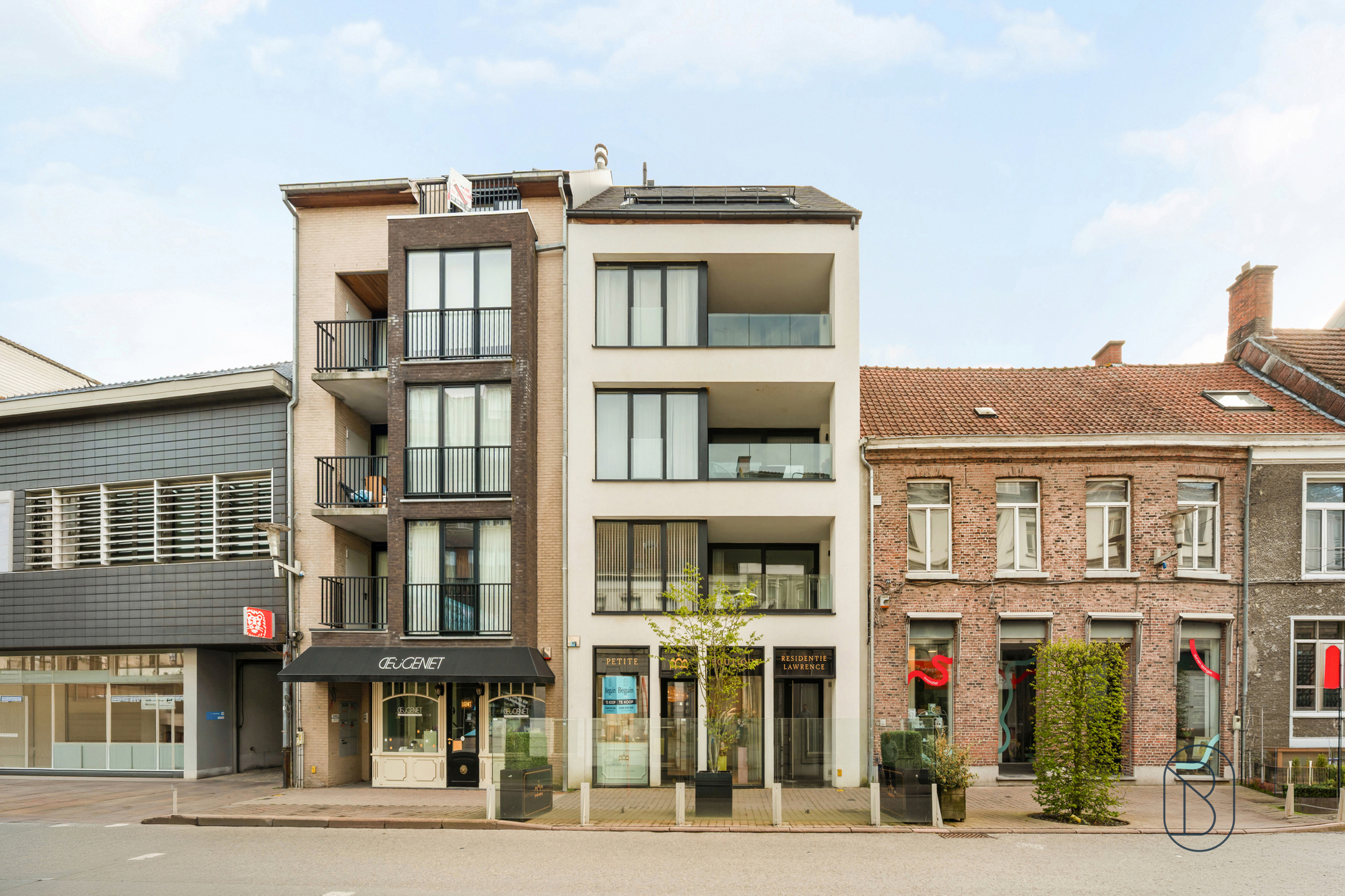 Charmant handelsgelijkvloers op toplocatie in Deinze - foto 2