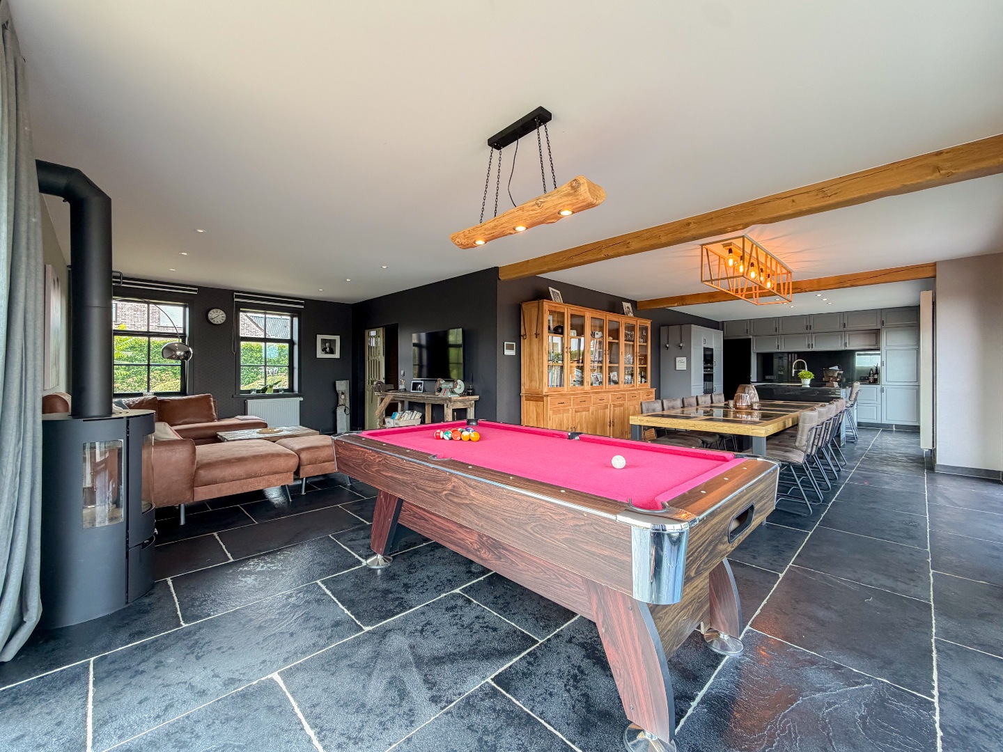 Te koop, Landelijke villa met verwarmd zwembad op rustige ligging te Brakel! - foto 4