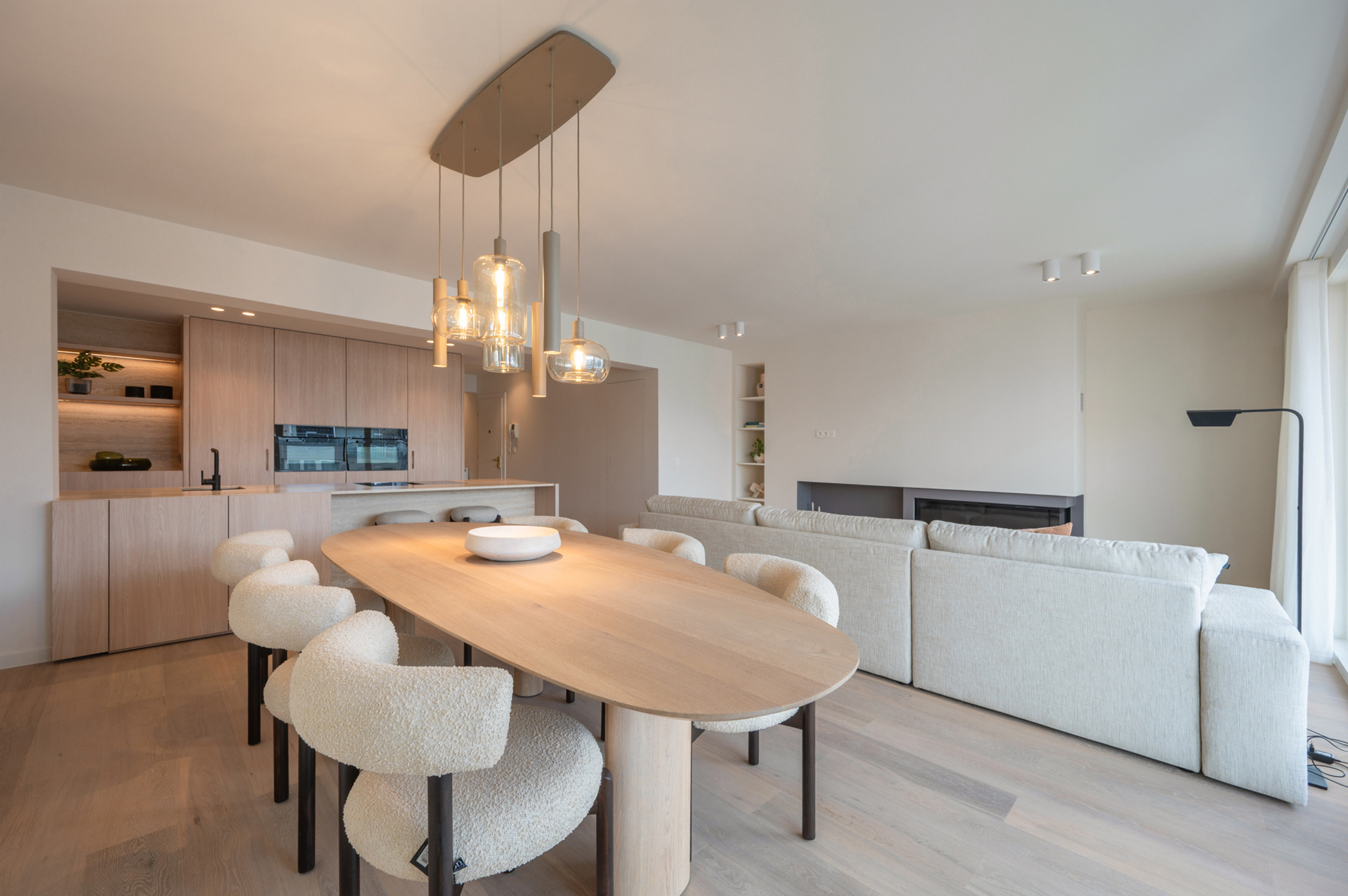 Luxueus gerenoveerd 3SLK-appartement met open zicht - foto 2